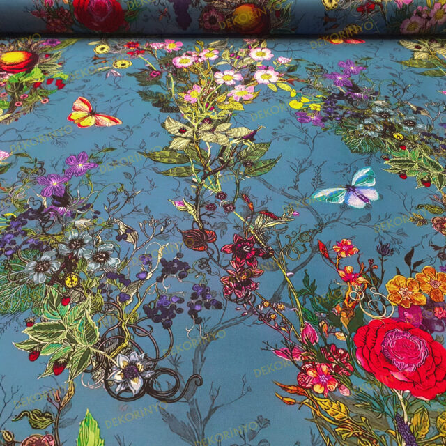 Çiçek Bahçesi ve Kelebekler Desenli Kumaş