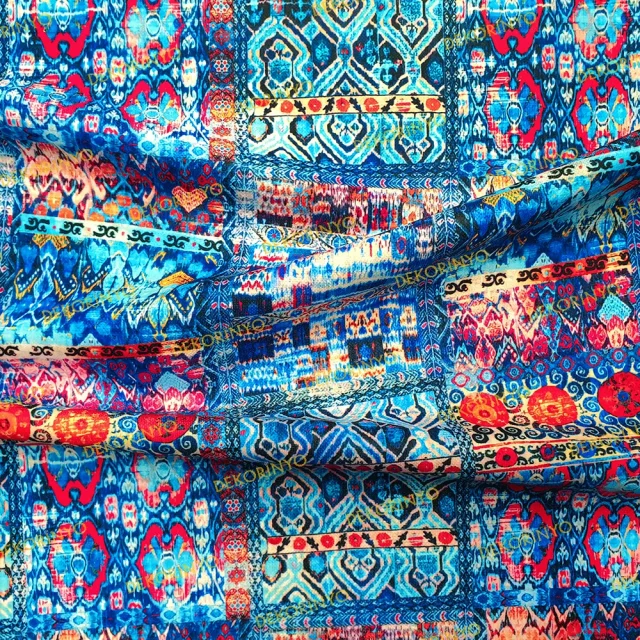 Mavi Kilim Motifli Döşemelik Kumaş