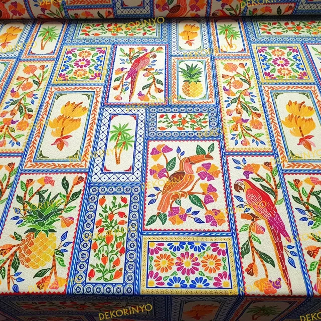 Fas Motifleri ve Tropik Kuşlar Temalı Kumaş