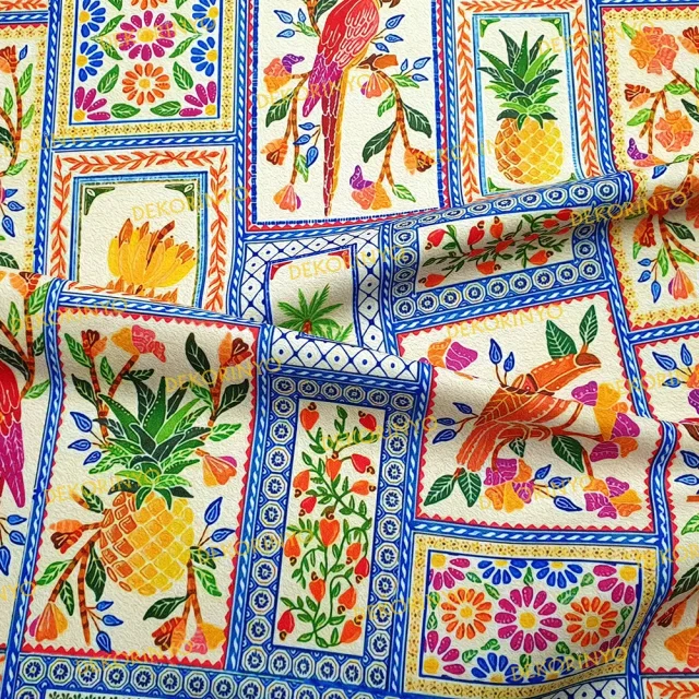 Fas Motifleri ve Tropik Kuşlar Temalı Kumaş