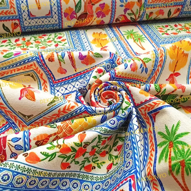 Fas Motifleri ve Tropik Kuşlar Temalı Kumaş